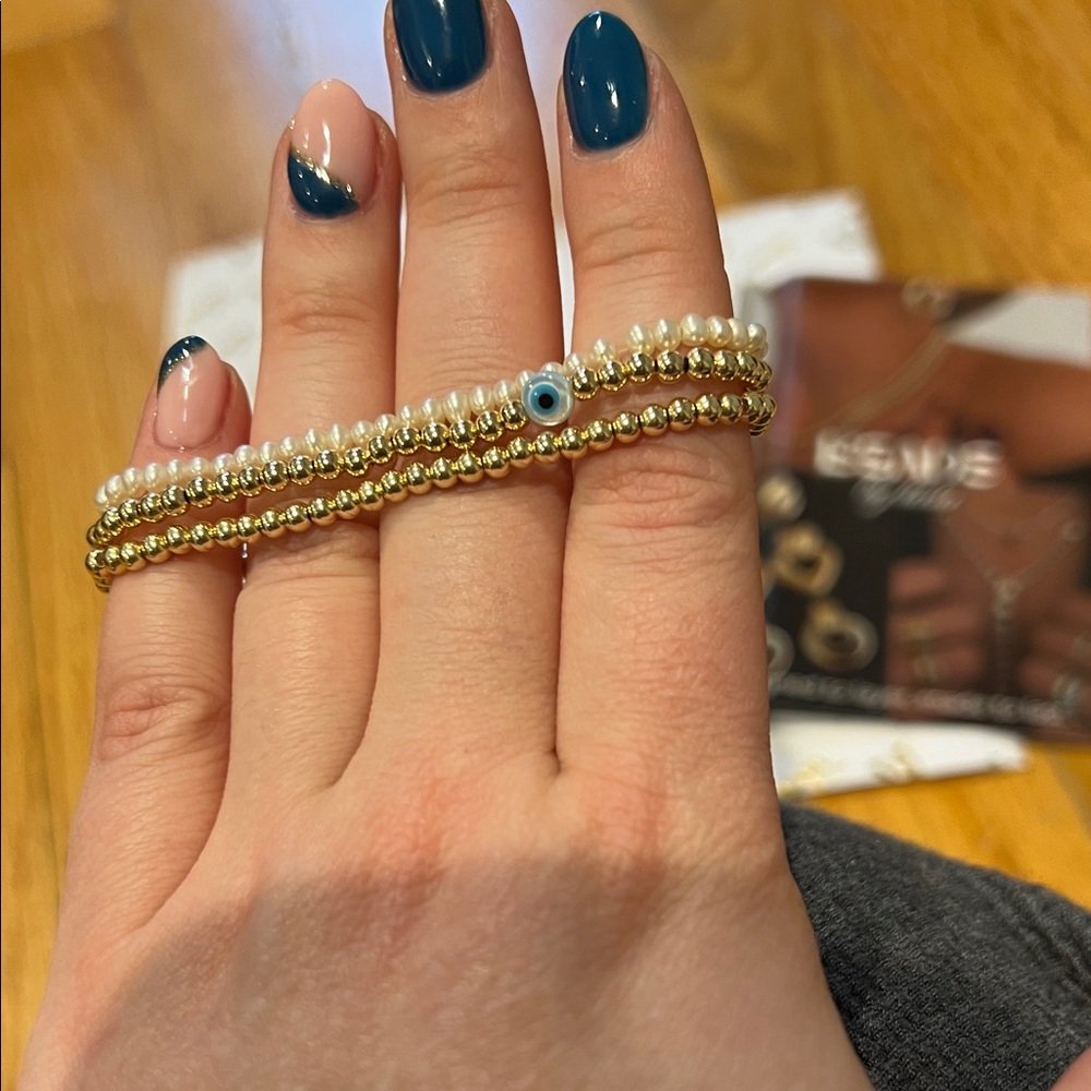 Gold and Pearl Beaded Bracelet